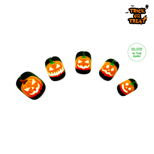 Glowing Pumpkin Lanterns-Mini Nails